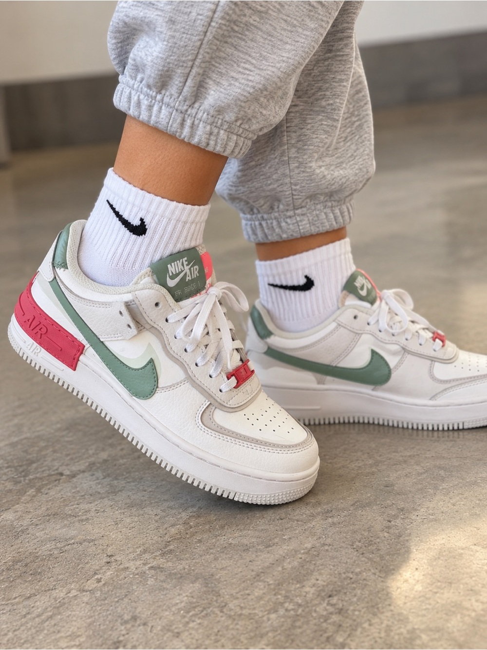 Nike Air Force 1 Size 6.5